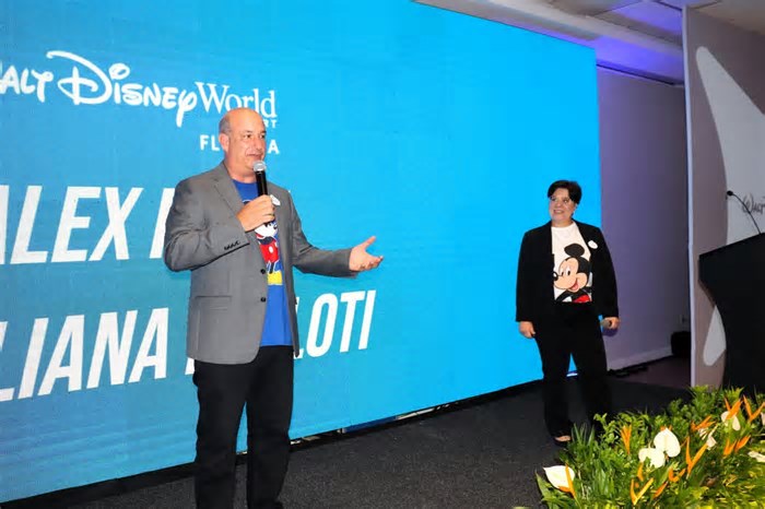 Disney reforça compromisso com agentes brasileiros em convenção da HotelDO