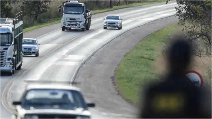 Consórcio Nova Estrada Real vence leilão de trecho da BR-040, entre Juiz de Fora e RJ