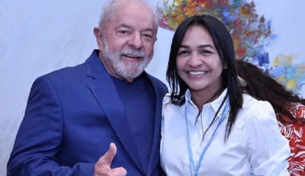 Dia seguinte a sinalização de esquecida pauta trabalhista por Lula, senadora Eliziane Gama propõe fim da escala de trabalho 6 X 1