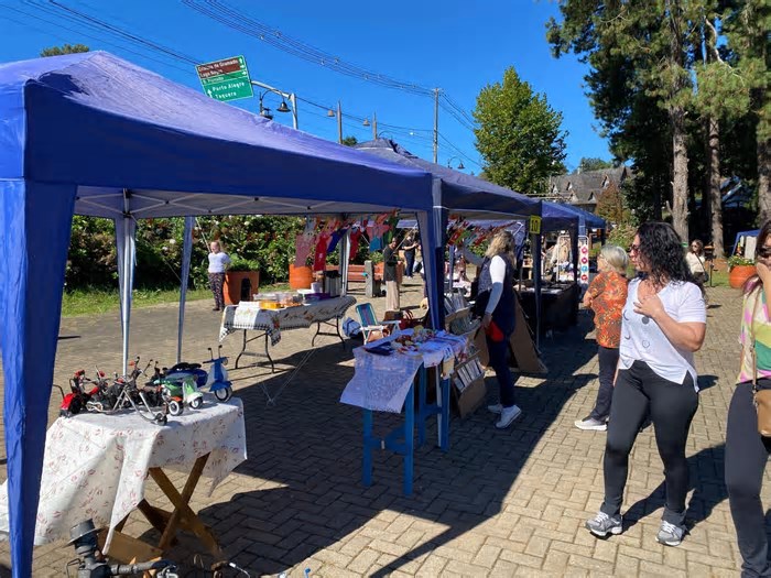 Feira Criativa da Vila Joaquina tem chamada pública para artesãos e artistas de Gramado; saiba como participar
