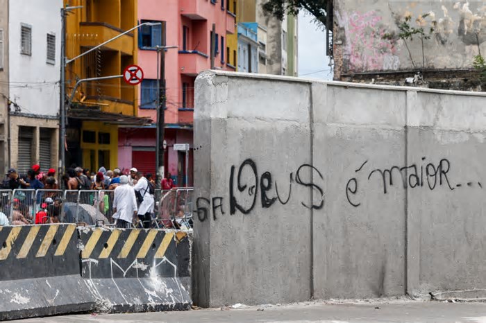 Após usuários ‘sumirem’ da Cracolândia, governo de SP prevê nova ação no centro
