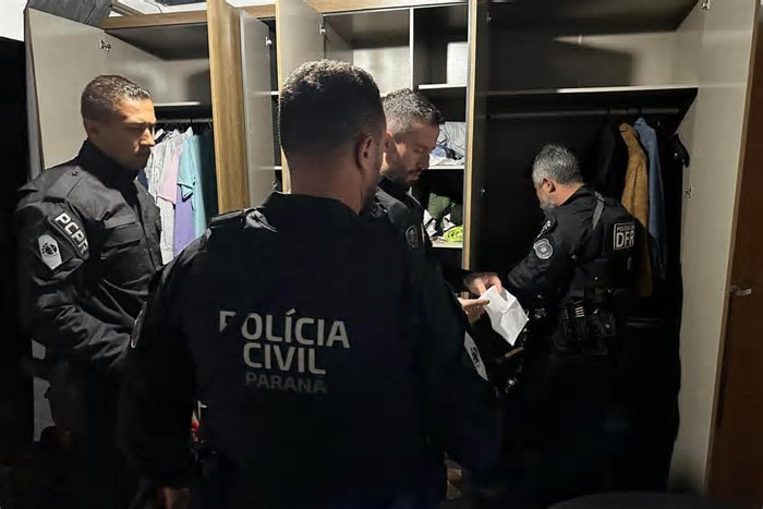 Polícia Civil do Paraná prende 24 pessoas e desarticula quadrilha que adulterava soja e fertilizantes