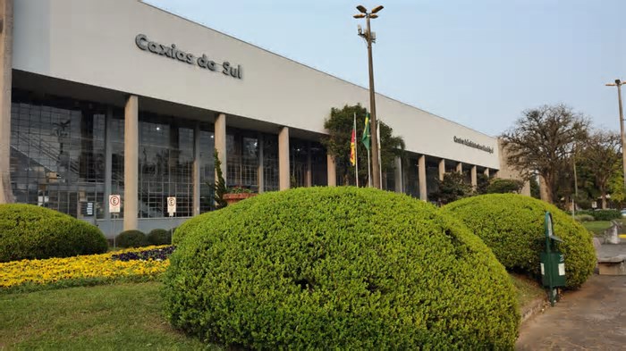 Recém-formados ainda podem se inscrever para residência profissional na prefeitura de Caxias do Sul