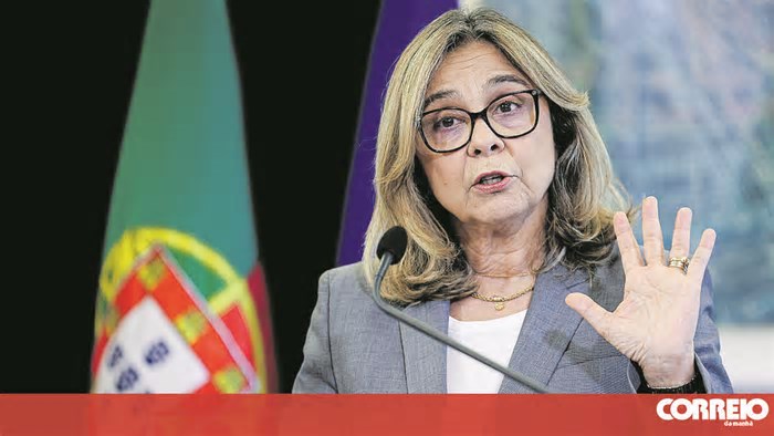Ministra da Saúde reconhece lacunas no sistema de gestão de cirurgias