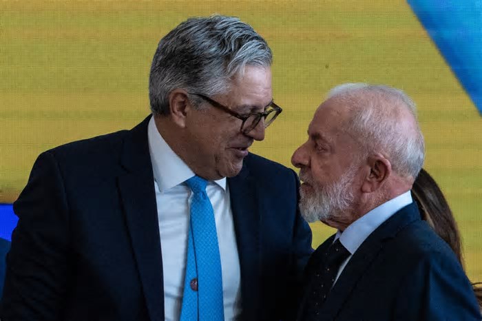 Governo define novo nome da maior aposta de Lula para a saúde; veja qual é