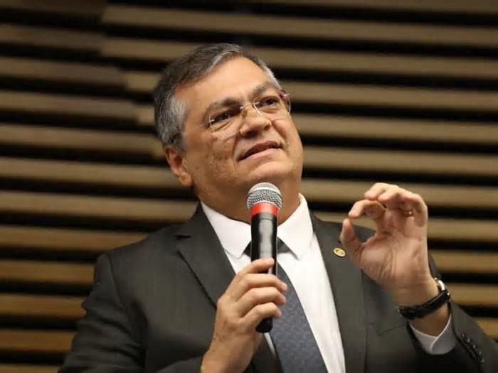 Ministro do STF Flávio Dino participa de diversas agendas no Recife