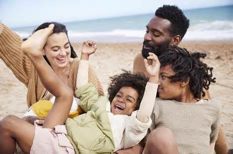 Kayak revela tendências de viagem para férias de julho e alternativas para economizar
