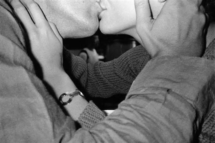 Ciência revela os 4 tipos de românticos, e um não para de fazer sexo