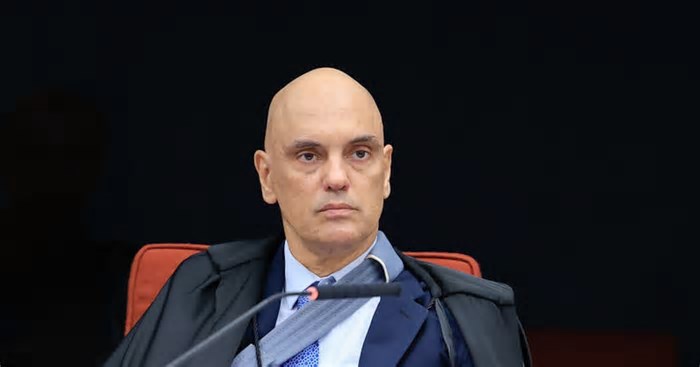 ‘Secretário de Segurança é rainha da Inglaterra?’, ironiza Moraes em depoimento sobre tentativa de golpe