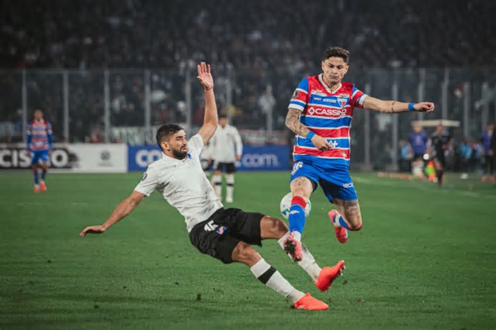 Fortaleza abre check-in e lança promoção de ingresso para duelo contra Colo-Colo