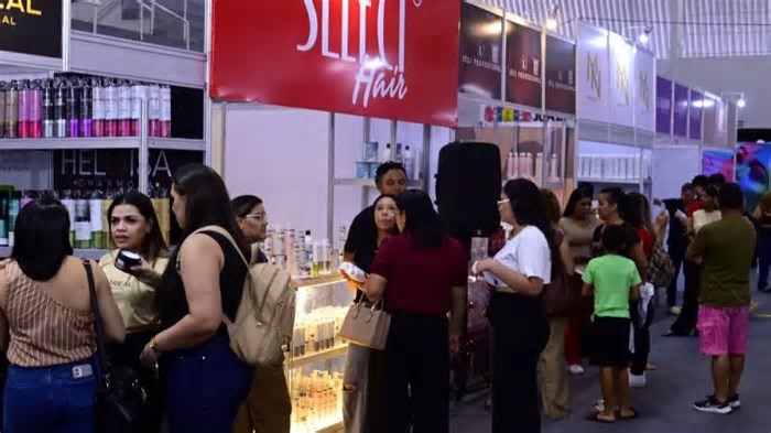 Feira de cosméticos no Poliesportivo, em Juazeiro do Norte, segue até esta terça-feira, 6