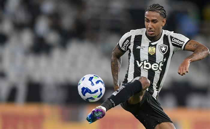 Rwan Cruz vira herói improvável e recebe pedido de desculpas da torcida do Botafogo: “O mais importante do ano”