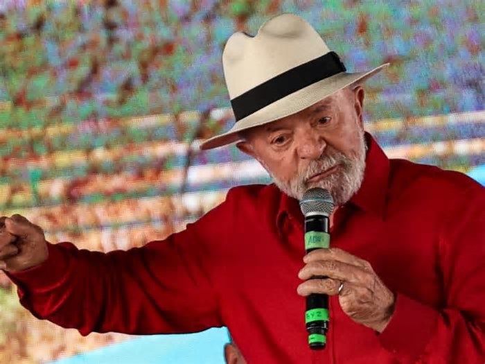 Programa de médicos especialistas será lançado na sexta, diz Lula