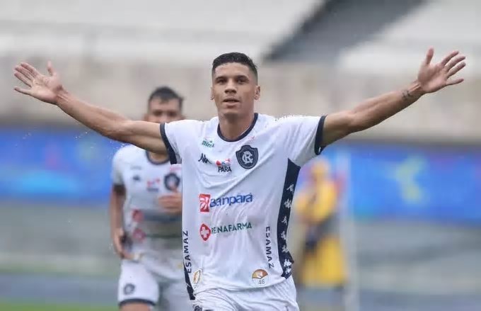 Guarani negocia com goleador destaque do São José-RS