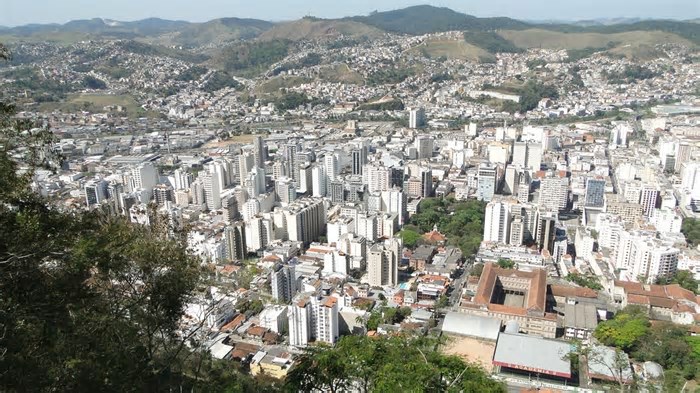 Cidade do interior de Minas Gerais se destaca com sua qualidade de vida e educação