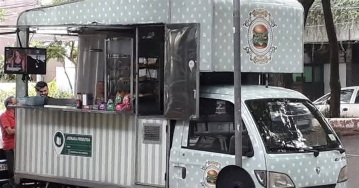 Prefeitura de BH recua e remove limite de food trucks em praças