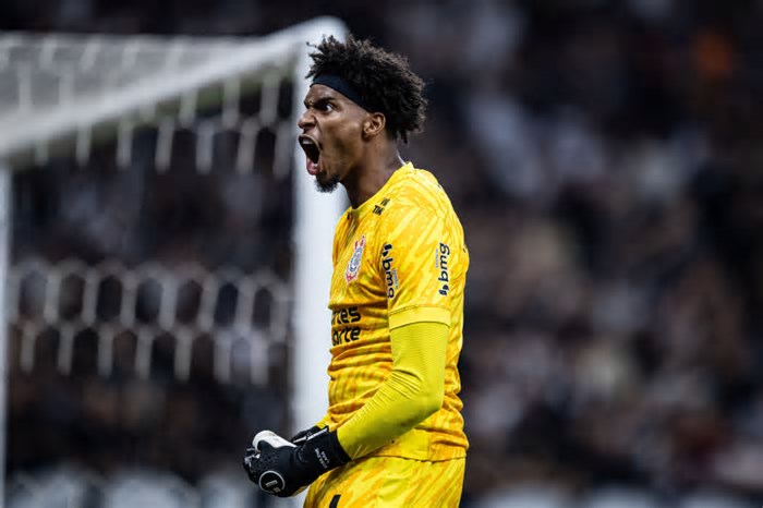 Goleiro do Corinthians é convocado para defender a Seleção nas Eliminatórias; veja a lista
