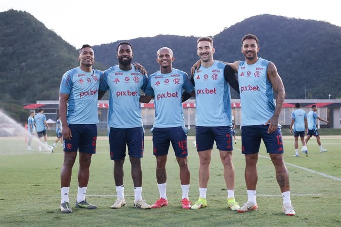 Gerson, Wesley, Léo Ortiz, Alex Sandro: o que convocados mostraram para Ancelotti em Flamengo x Táchira