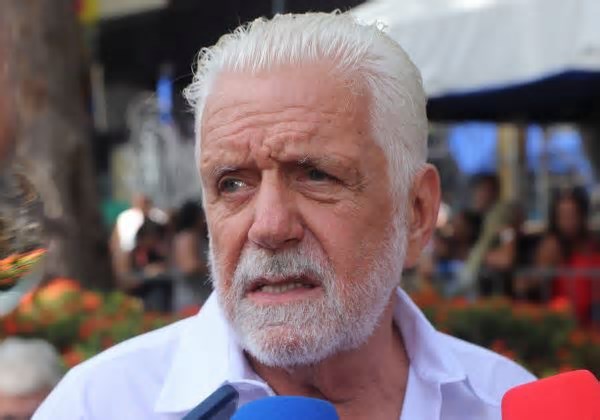 ‘Acho razoável cinco anos de mandato’, diz Wagner sobre PEC que propõe fim da reeleição