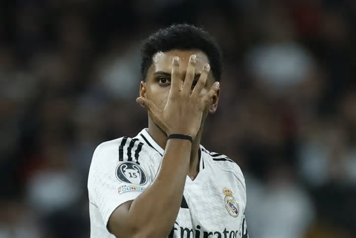 Real Madrid drop asking price for Rodrygo Goes as initial talks are confirmed