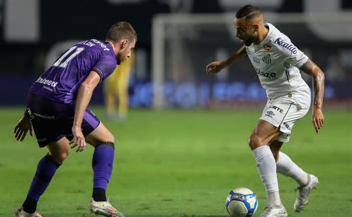 Inteligência artificial revela palpite e crava placar para Santos x Ceará no Brasileirão Betano
