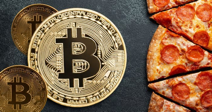 Duas pizzas por R$ 6 bilhões? Conheça a história do Bitcoin Pizza Day