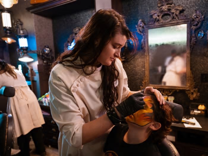Darkmoor Monster Makeup Experience – Transforme-se em Monstro no Epic Universe