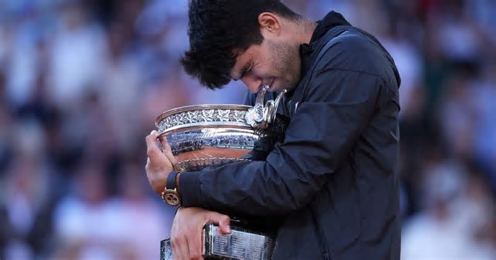 Favoritos, brasileiros e onde assistir ao torneio de Roland Garros 2025
