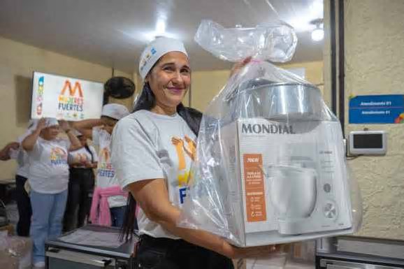 Mais de sete mil pessoas refugiadas e migrantes são impactadas por ações do Hermanitos no Amazonas e Roraima