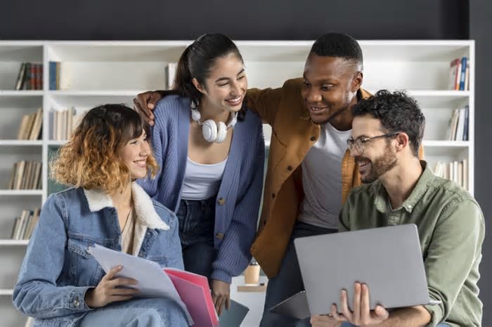 Estágio, trainee, mentoria e bolsa de estudos: Cia de Talentos traz nove oportunidades