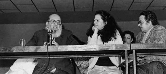 A revolução de Ana Mae Barbosa na arte-educação
