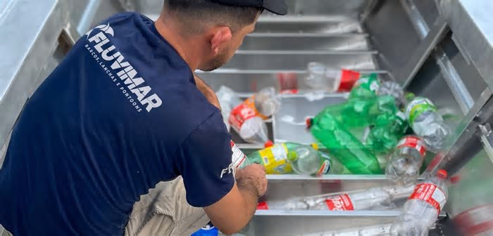 Garrafas PET viram sistema de flutuação em barcos; conheça a tecnologia 100% paranaense