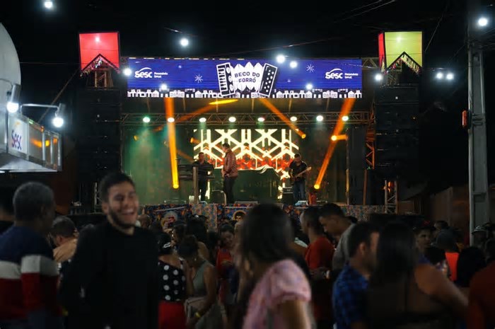 Beco do Forró: Flávio Leandro e Assisão estão entre as atrações da festa em Araripina