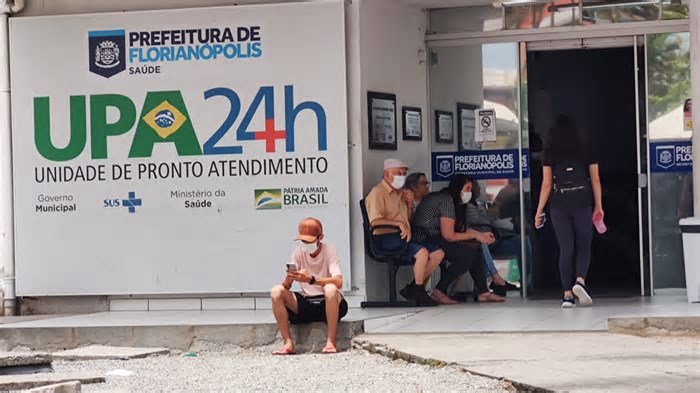 Após decreto de emergência, veja onde buscar atendimento e se vacinar contra a gripe em Florianópolis
