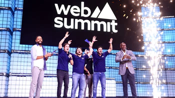 Startup brasileira de agentes de IA, DigAí vence competição no Web Summit Rio