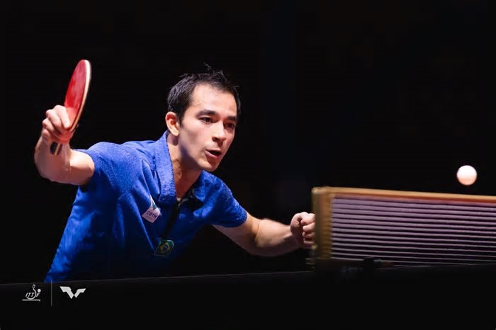 Hugo Calderano vence sul-coreano no Mundial do Catar de tênis de mesa e garante medalha inédita
