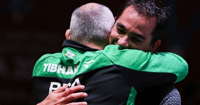 Calderano vai à semifinal do Mundial de tênis de mesa e já garante medalha histórica