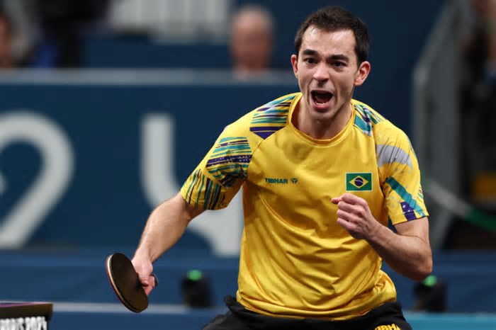 Calderano vence coreano nas quartas e garante medalha inédita no Mundial de tênis de mesa