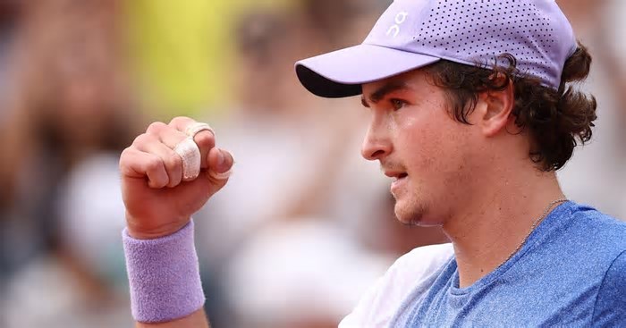 Próximo jogo de João Fonseca contra Jack Draper em Roland Garros tem data e horário definidos