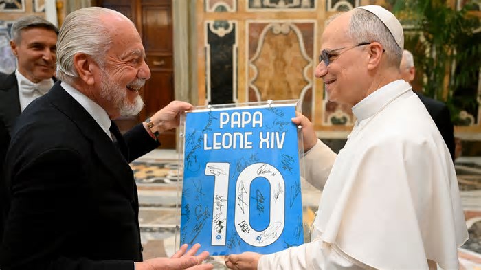 Papa aos jogadores do Napoli: a vitória é fruto do trabalho em equipe
