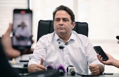 Caiado nomeia Roberto Naves como novo presidente da Goiás Turismo