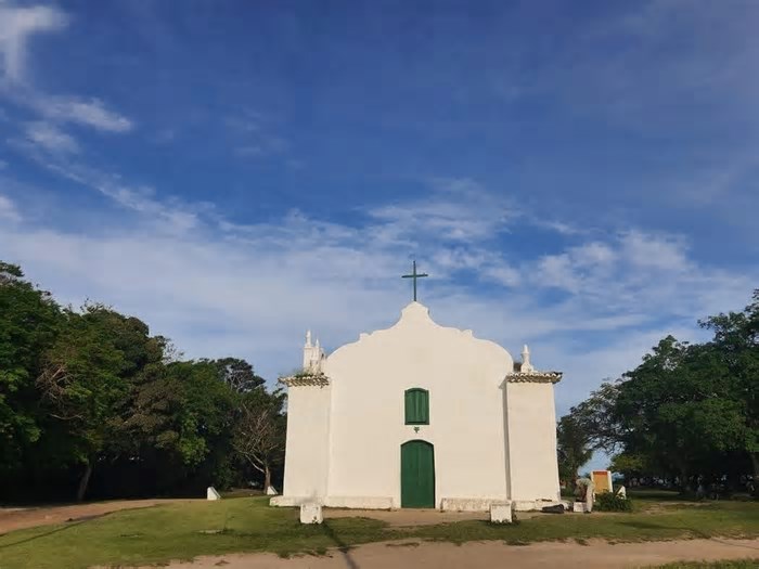 Erguida há mais de 300 anos, Igreja do Quadrado de Trancoso é vandalizada na Bahia