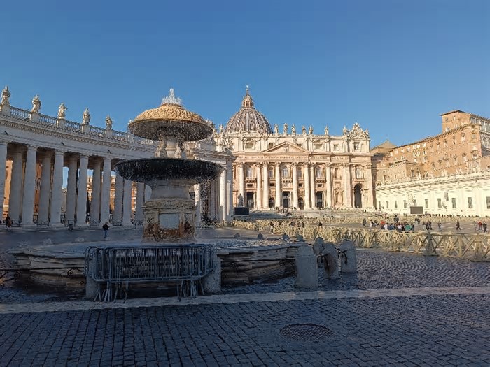 Presidente da República no Vaticano vai à missa inaugural do novo papa Leão XIV no dia das eleições em Portugal