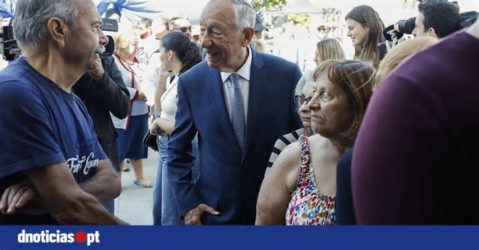 Marcelo no Vaticano para missa inaugural do novo papa no dia das eleições