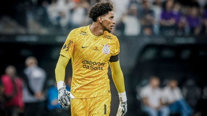 Pré-lista, Dorival e capitão: Hugo Souza abre coração à ESPN sobre Corinthians e seleção brasileira