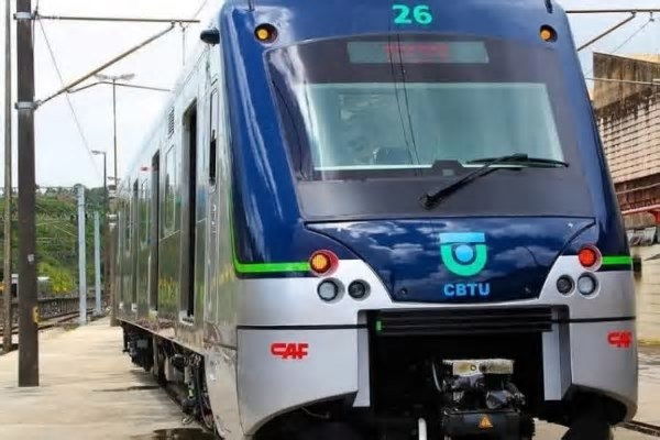 Concessão do Metrô do Recife à iniciativa privada é autorizada pelo Governo federal