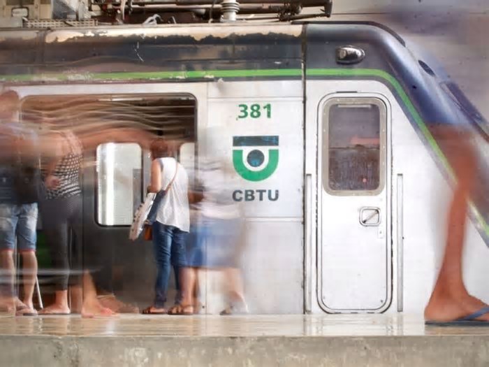 Metrô do Recife: governo federal autoriza concessão à iniciativa privada