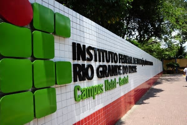 IFRN abre inscrições para cursos superiores EaD em Licenciatura em Matemática e Tecnologia em Gestão Pública