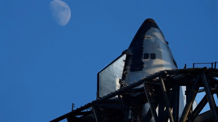 What a commercial crewed moon mission could look like