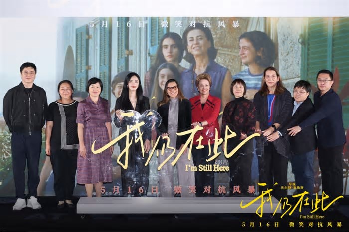 “Ainda Estou Aqui” brilha na China com Janja e Dilma